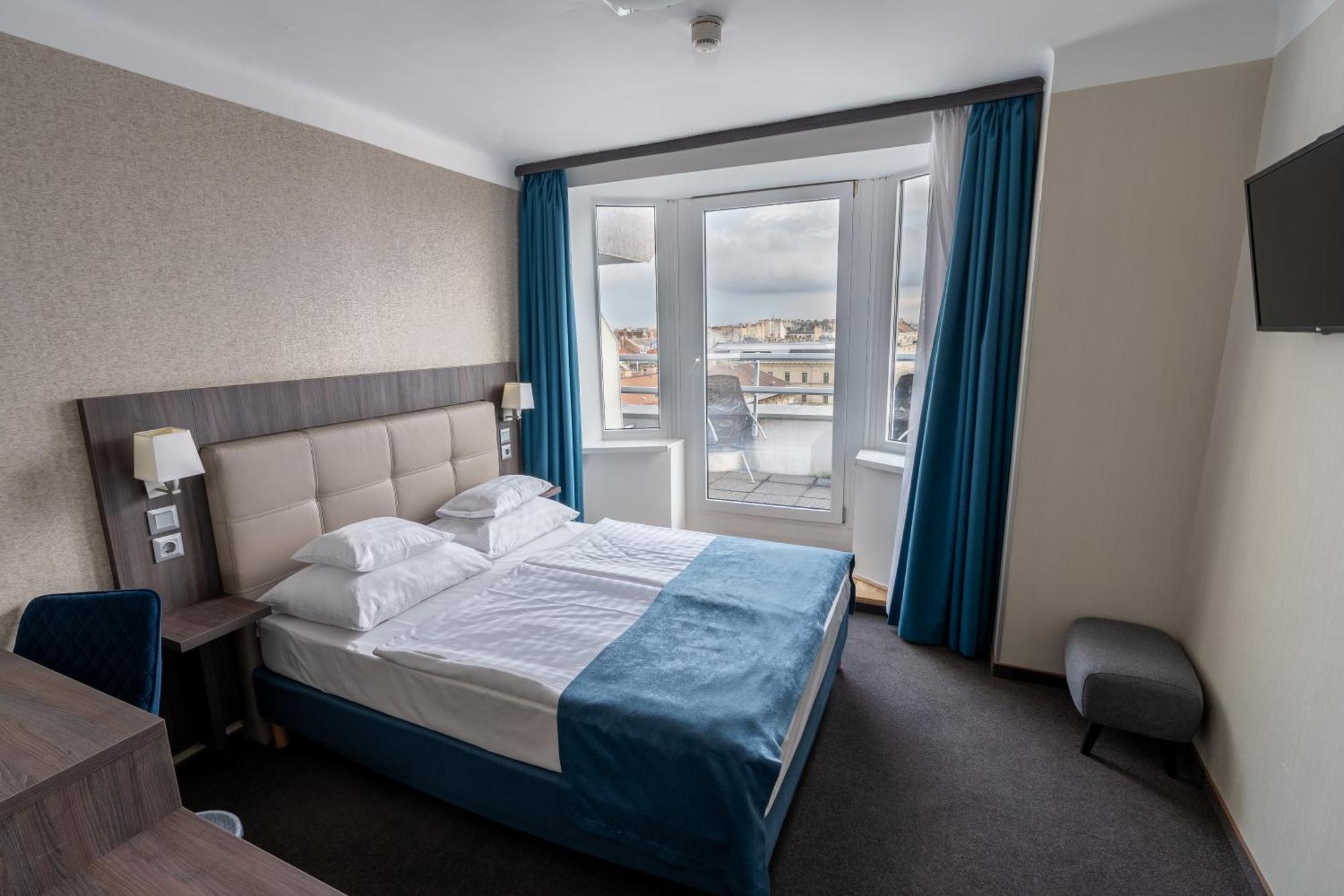 Medos Hotel 3*