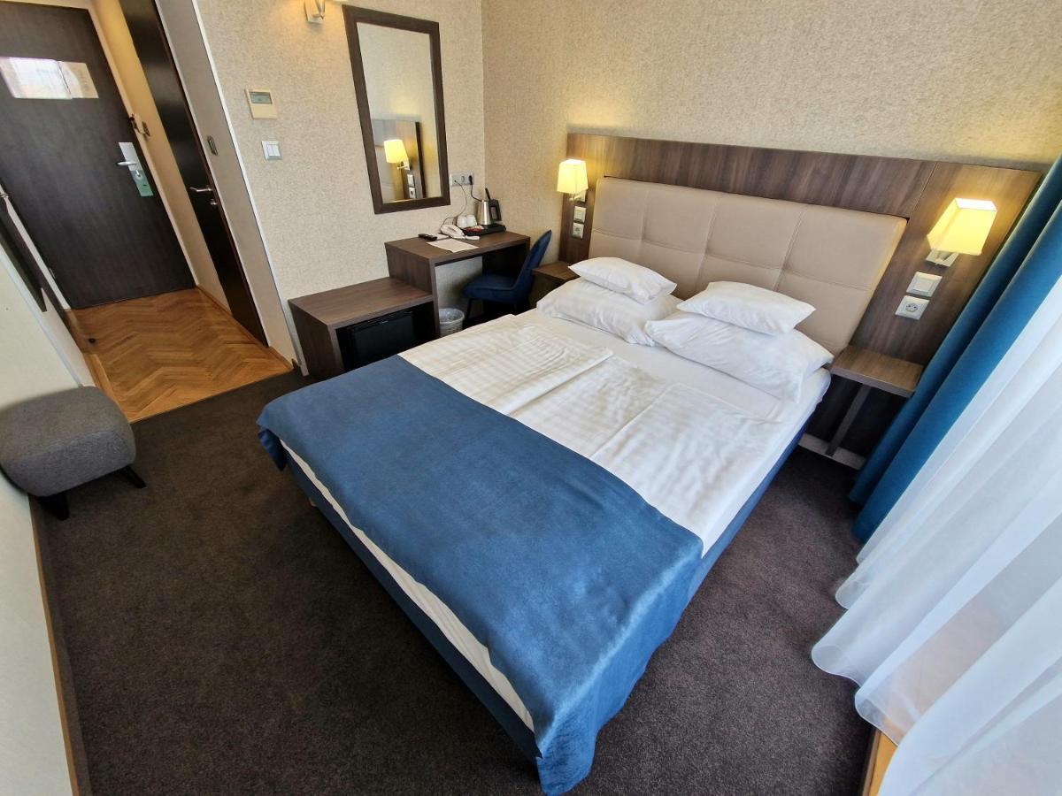 Hotel Medos 3*